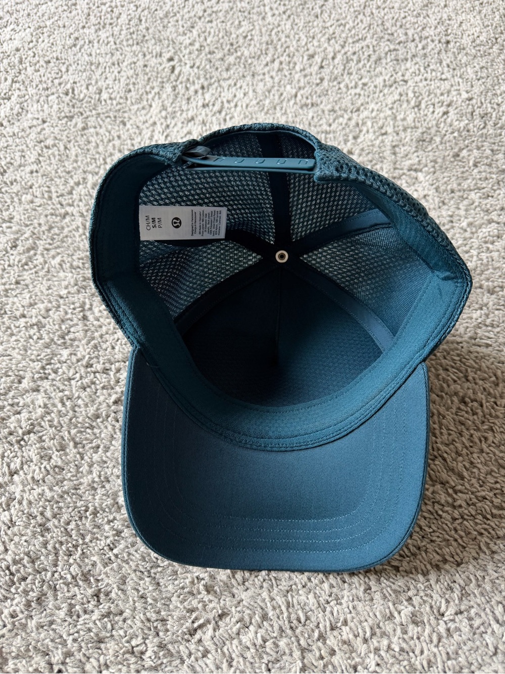 Lululemon Trucker Hat
Stack - Picture 6 of 6
